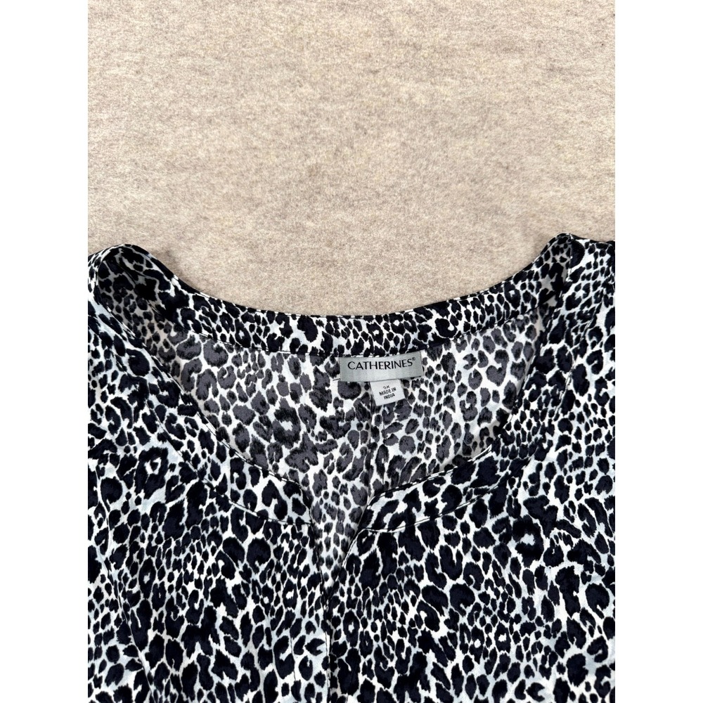 Catherines Blouse Shirt Womens 5X Black White Animal Print Casual Button Front - Picture 3 of 14